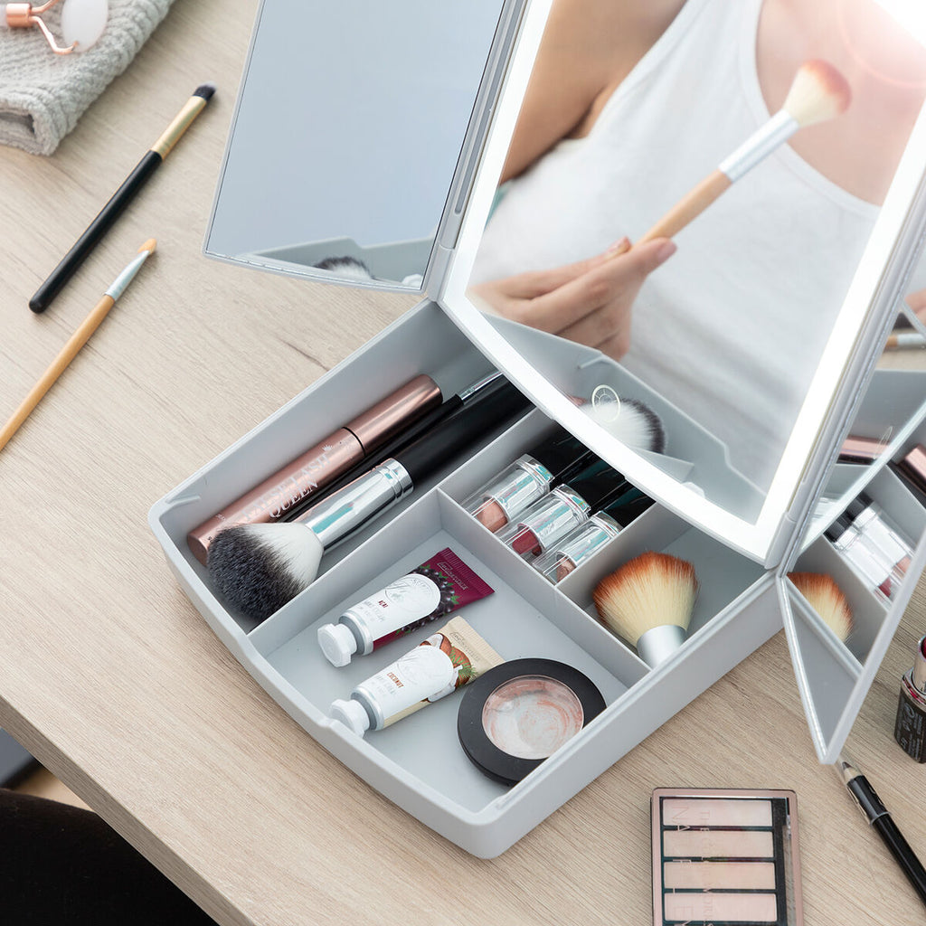 Klappbarer spiegel mit led und 3-in-1-make-up-organizer