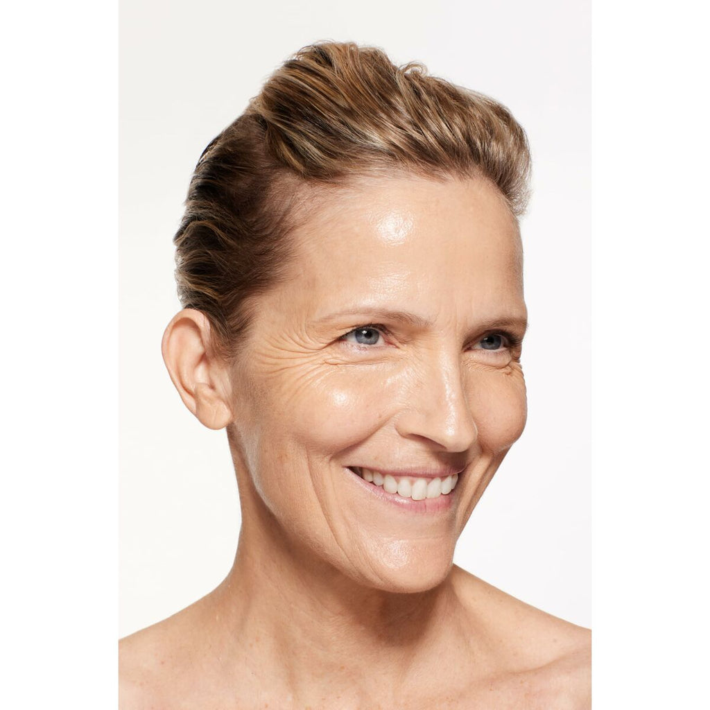 Fluid makeup basis shiseido revitalessence skin glow nº 320