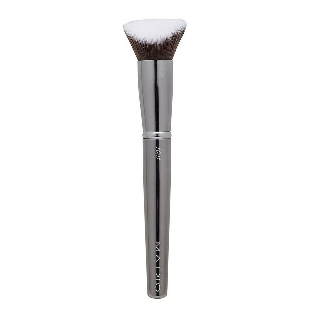 Pinsel für make-up-grundierung maiko luxury grey präzision